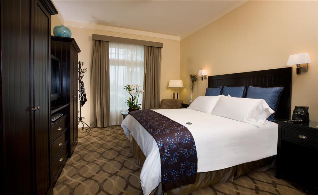 West Inn & Suites Carlsbad Room photo